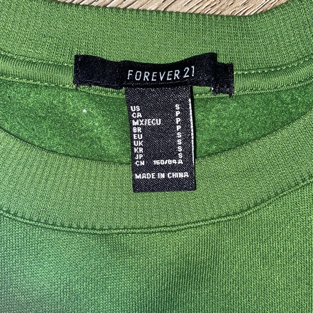 Sweatshirt - Picture 4 of 5